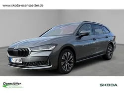 Grau Gebraucht 2024 Skoda Superb Selection Kombi | 45.430 € (Etwas zu teuer)