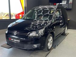 Schwarz Gebraucht 2013 VW Caddy Van / Kleinbus | 9.800 € (Guter Preis)