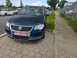 Blau Gebraucht 2008 VW Touran Trendline Van / Kleinbus | 2.990 € (Guter Preis)