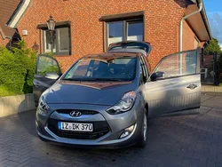 Schwarz Gebraucht 2014 Hyundai ix20 Edition Van / Kleinbus | 8.100 € (Fairer Preis)
