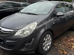 Grau Gebraucht 2011 Opel Corsa Kleinwagen | 2.300 € (Guter Preis)