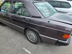 Violet Gebraucht 1991 Mercedes 190 Limousine | 2.300 €