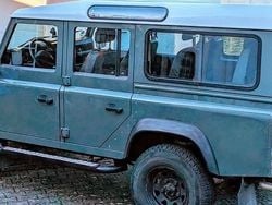 Grün Gebraucht 2015 Land Rover Defender Kombi | 47.000 € (Teuer)
