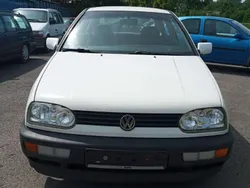 Weiß Gebraucht 1992 VW Golf III Limousine | 1.000 €