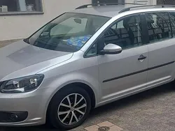 Silber Gebraucht 2014 VW Touran Van / Kleinbus | 5.999 € (Fairer Preis)
