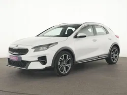 Weiß Gebraucht 2021 Kia XCeed Spirit SUV | 19.243 € (Guter Preis)
