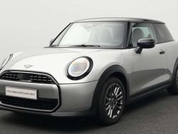 Grau Gebraucht 2024 Mini Cooper Classic Kleinwagen | 25.660 € (Fairer Preis)