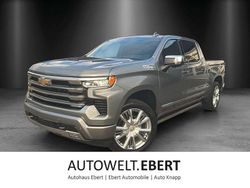 Sterling grey Neu 2025 Chevrolet Silverado SUV | 82.590 € (Etwas zu teuer)