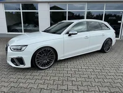 Weiß Gebraucht 2021 Audi S4 Sport Limousine | 42.999 € (Fairer Preis)