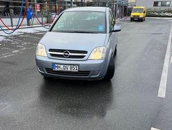 Silber Gebraucht 2005 Opel Meriva Van / Kleinbus | 2.200 € (Fairer Preis)