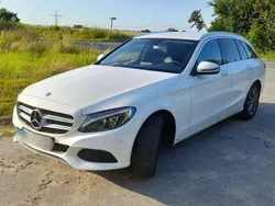 Weiß Gebraucht 2017 Mercedes C160 Avantgarde Coupé | 11.790 € (Guter Preis)