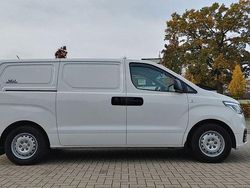 Weiß Gebraucht 2019 Hyundai H-1 Van / Kleinbus | 18.990 € (Fairer Preis)