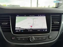 Carbon black Gebraucht 2024 Opel Crossland Elegance SUV | 17.500 € (Guter Preis)