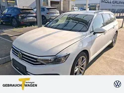 Weiß Gebraucht 2022 VW Passat IQ Drive Kombi | 26.280 € (Guter Preis)