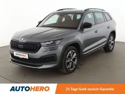 Grau Gebraucht 2022 Skoda Kodiaq SportLine SUV | 34.740 € (Etwas zu teuer)