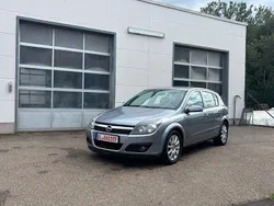 Silber Gebraucht 2006 Opel Astra Edition Limousine | 1.499 € (Fairer Preis)
