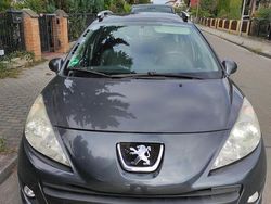 Grau Gebraucht 2010 Peugeot 207 Kombi | 3.300 € (Teuer)