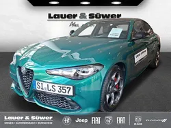 Grün Gebraucht 2024 Alfa Romeo Giulia Limousine | 58.980 €