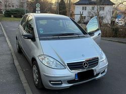 Silber Gebraucht 2005 Mercedes A150 Classic Van / Kleinbus | 3.500 € (Fairer Preis)