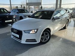 Weiß Gebraucht 2017 Audi A4 Basis Limousine | 15.890 € (Fairer Preis)
