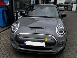 Grau Gebraucht 2021 Mini Cooper SE Kleinwagen | 14.999 € (Guter Preis)