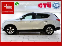 Grau Gebraucht 2019 Ssangyong Rexton Crystal SUV | 24.990 € (Fairer Preis)