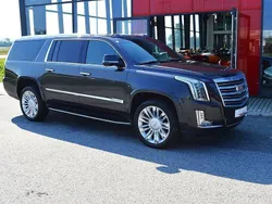 Grau Gebraucht 2017 Cadillac Escalade SUV | 82.900 €