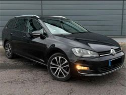 Schwarz Gebraucht 2016 VW Golf VII Kombi | 11.500 € (Fairer Preis)