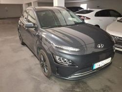 Schwarz Gebraucht 2022 Hyundai Kona Trend SUV | 20.980 € (Guter Preis)