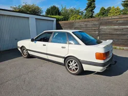 Weiß Gebraucht 1989 Audi 80 Limousine | 3.049 €