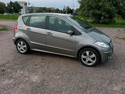 Silber Gebraucht 2005 Mercedes A150 Van / Kleinbus | 3.000 € (Fairer Preis)