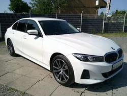 Weiß Gebraucht 2024 BMW 318 Limousine | 30.590 € (Superpreis)