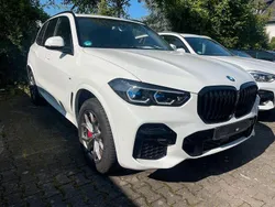 Weiß Gebraucht 2023 BMW X5 M Sport SUV | 47.980 €