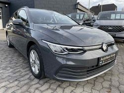 Grau Gebraucht 2020 VW Golf VIII Life Kombi | 18.990 € (Fairer Preis)