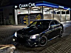 Schwarz Gebraucht 2007 Mercedes C63 AMG AMG Limousine | 9.500 €