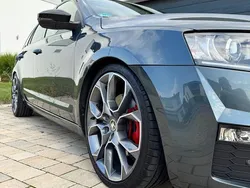 Grau Gebraucht 2016 Skoda Octavia RS Kombi | 11.200 € (Fairer Preis)
