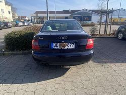 Blau Gebraucht 1997 Audi A4 Limousine | 999 € (Fairer Preis)