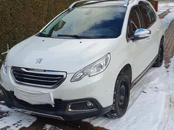 Weiß Gebraucht 2014 Peugeot 2008 Allure SUV | 9.800 € (Fairer Preis)