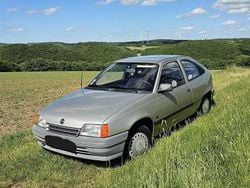 Silber Gebraucht 1990 Opel Kadett Limousine | 2.300 €