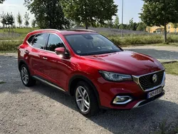 Rot Gebraucht 2022 MG EHS Luxury SUV | 18.490 € (Fairer Preis)
