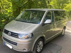 Beige Gebraucht 2013 VW Multivan Highline Van / Kleinbus | 18.500 € (Teuer)