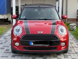 Rot Gebraucht 2018 Mini Cooper Chili Kleinwagen | 16.700 € (Fairer Preis)