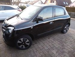 Schwarz Gebraucht 2018 Renault Twingo LIMITED Kleinwagen | 8.500 € (Fairer Preis)