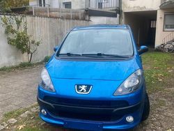 Blau Gebraucht 2007 Peugeot 1007 Kleinwagen | 2.700 €