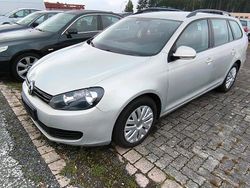 Gold Gebraucht 2011 VW Golf VI Kombi | 2.999 €