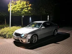 Silber Gebraucht 2005 Mercedes CLK270 Coupé | 4.700 €