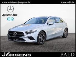 Silber hightech silver metall Gebraucht 2024 Mercedes A200 Progressive Limousine | 26.580 € (Guter Preis)