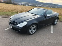 Schwarz Gebraucht 2008 Mercedes SLK280 Cabrio | 15.500 €