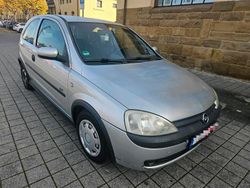 Grau Gebraucht 2001 Opel Corsa Limousine | 1.299 €