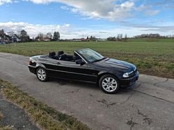 Schwarz Gebraucht 2001 BMW 320 Cabriolet Cabrio | 5.970 € (Superpreis)